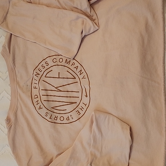 Nike long sleeve tee - Picture 3 of 4